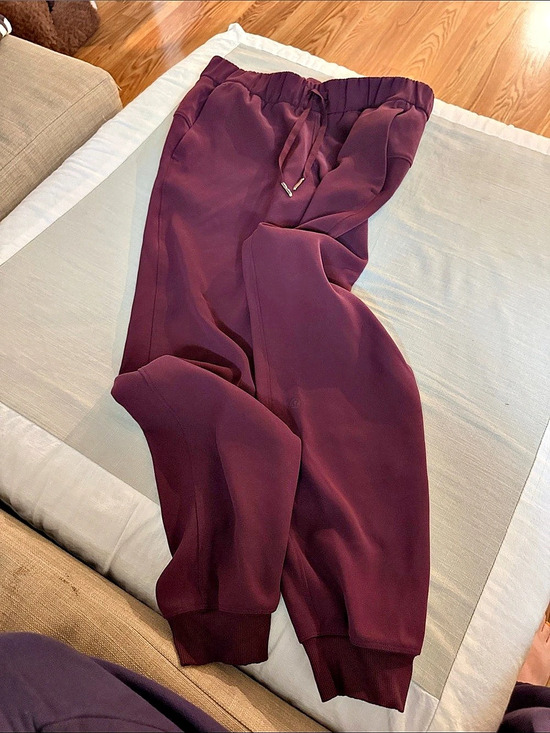 lululemon athletica Pants - Lululemon jogger